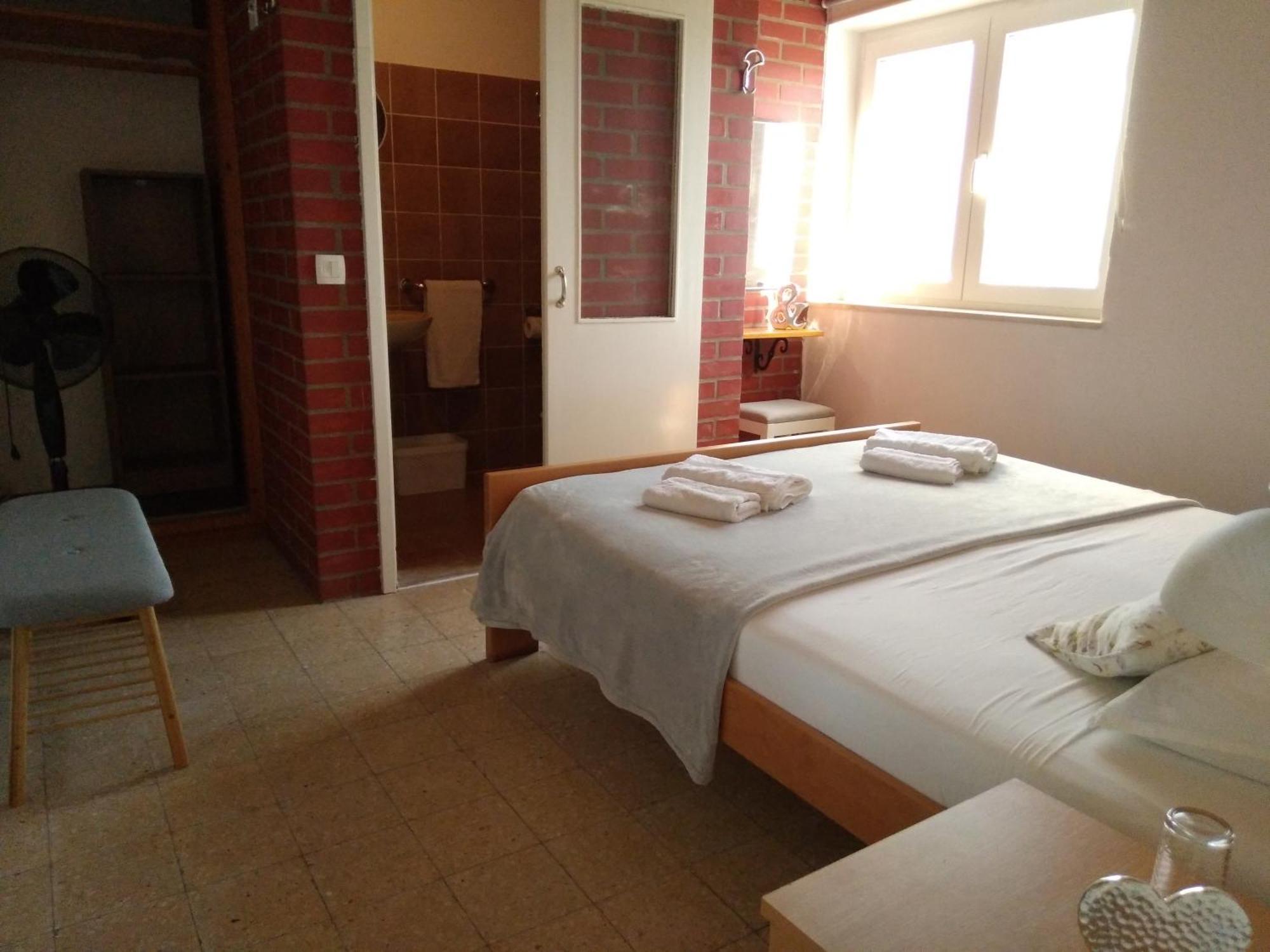 Apartament The White House Lumbarda Zewnętrze zdjęcie